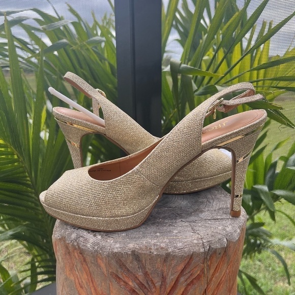ONILLE GOLD HARLEQUIN GLITTER sz10 - Picture 1 of 14